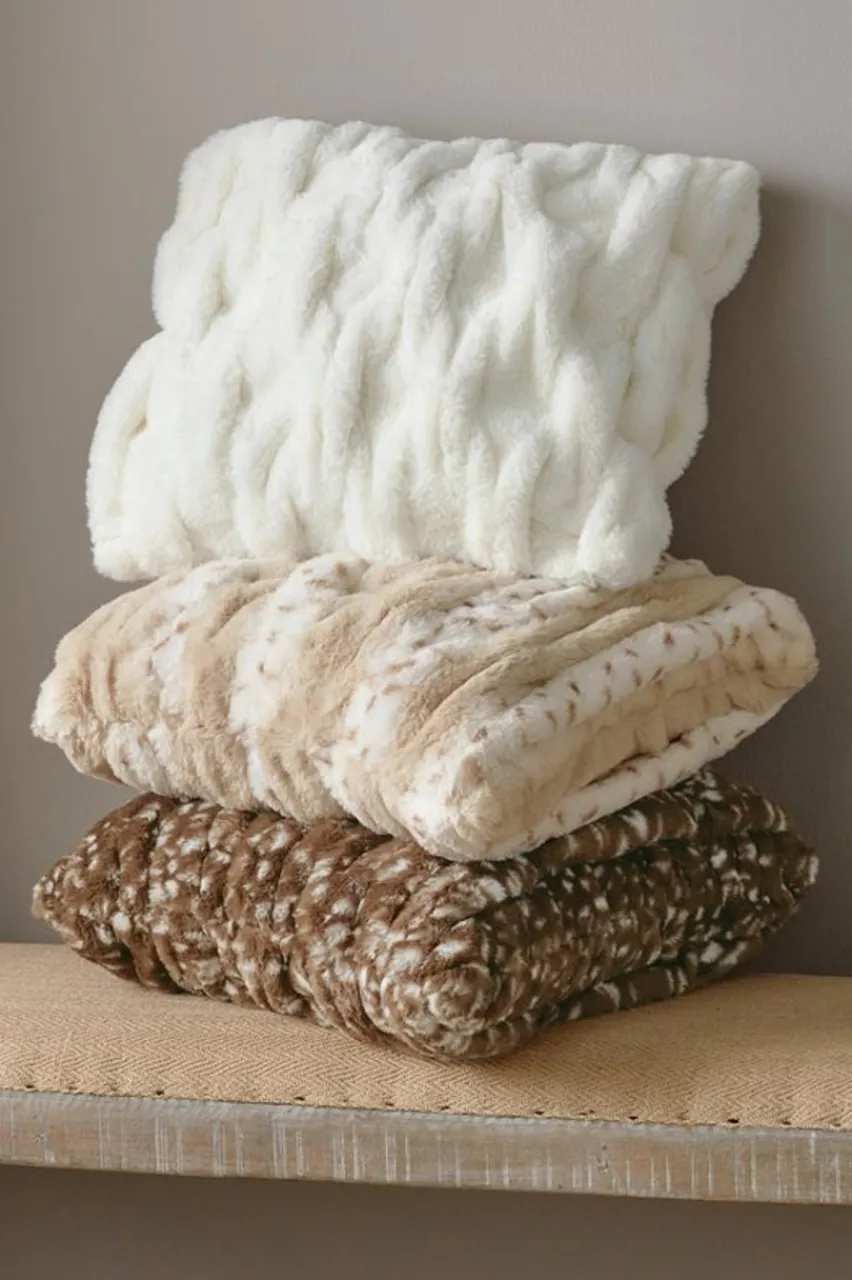 Soft Surroundings La Parisienne Faux Fur Pillow- Bedding|Bedding Essentials