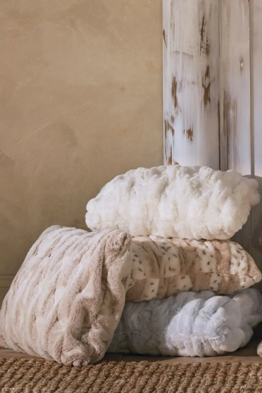 Soft Surroundings La Parisienne Faux Fur Pillow- Bedding|Bedding Essentials