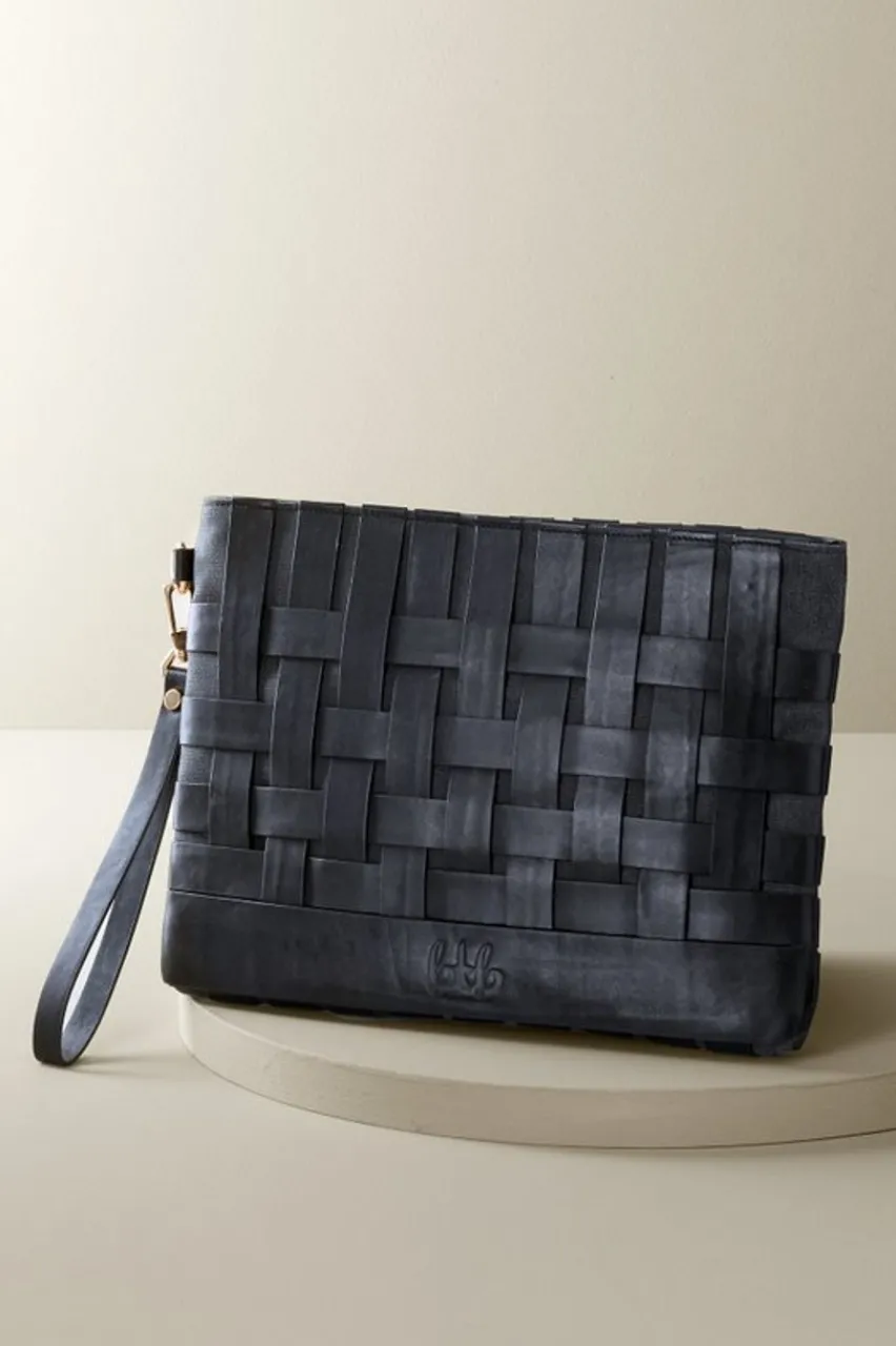 Soft Surroundings Leather Strap In Clutch- Handbags